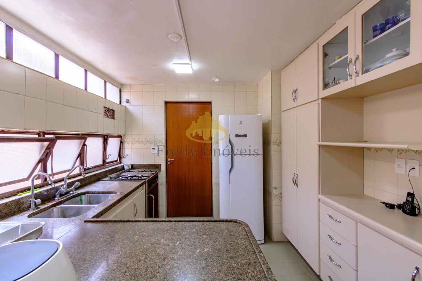 Casa, 4 quartos, 400 m² - Foto 37